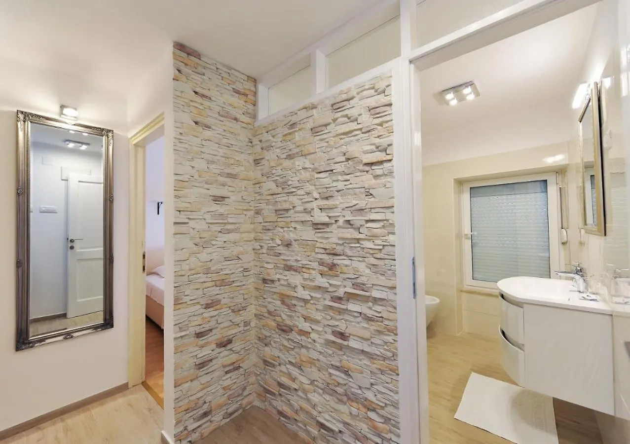 Apartment Beshtie Zadar